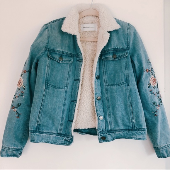 cupcakes & cashmere Jackets & Blazers - Cupcakes and cashmere denim jacket